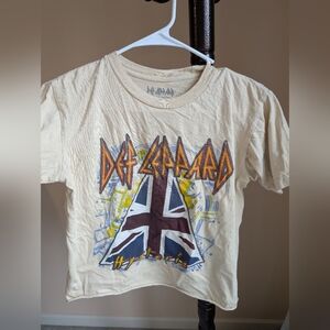 Def Leppard cropped tee